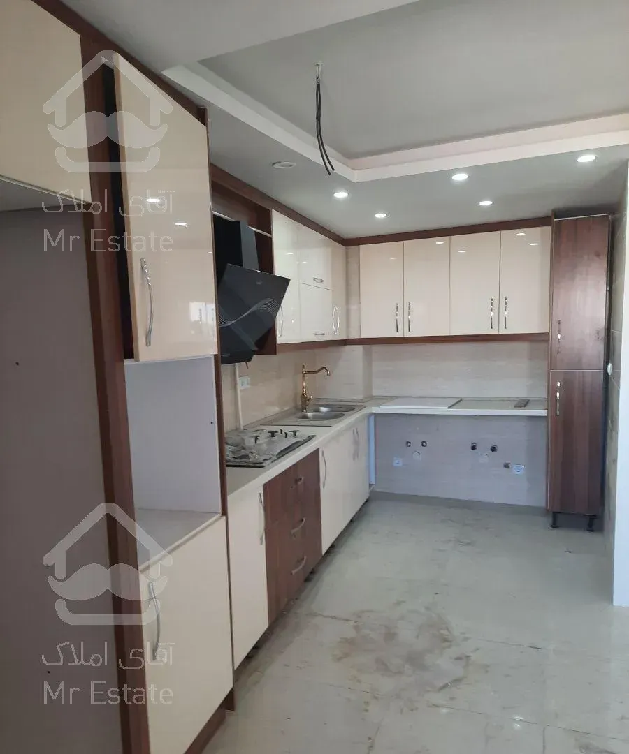 آپارتمان ۱۴۰متری ۳خوابه  شمالی