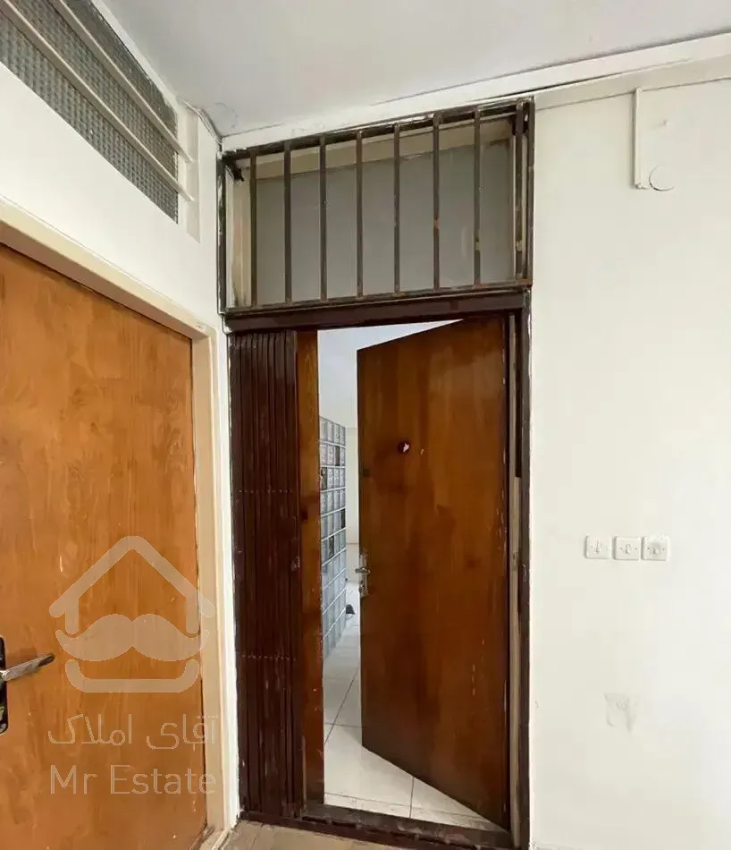 واحد۱۰۰متری اداری/مسکونی مناسب هوم آفیس/جیم