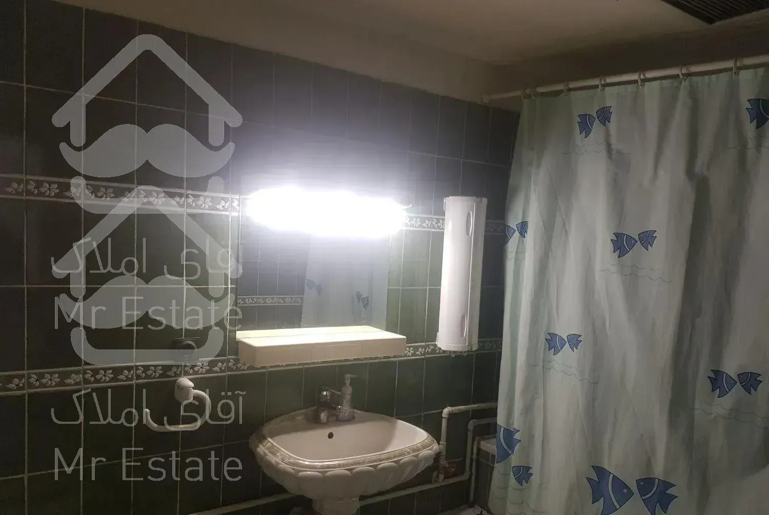 فاطمی نزدیک پارک لاله200متر3خ2پارکینگ واسانسور