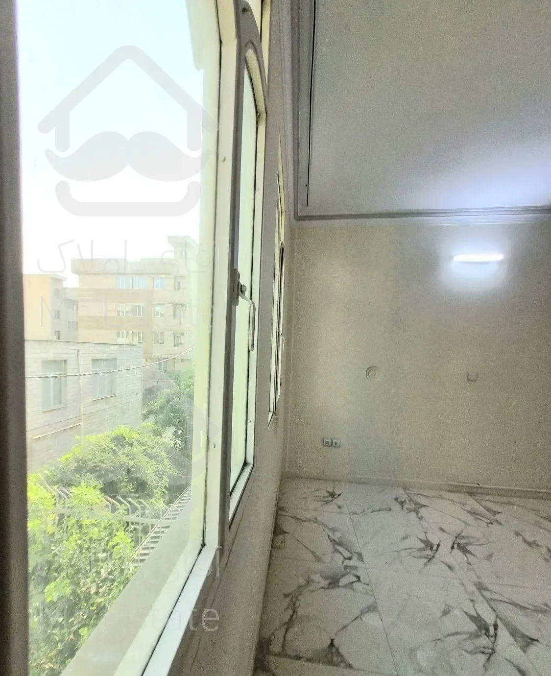 ۴۵ متری فول بازسازی شده پارکینگ بدون مزاحم