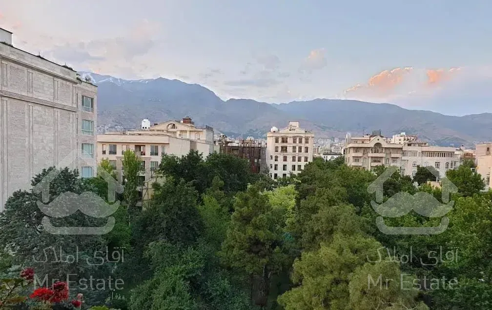 آپارتمان ۳۷۰متر/۴خواب/تکواحدی/۳پارکینگ