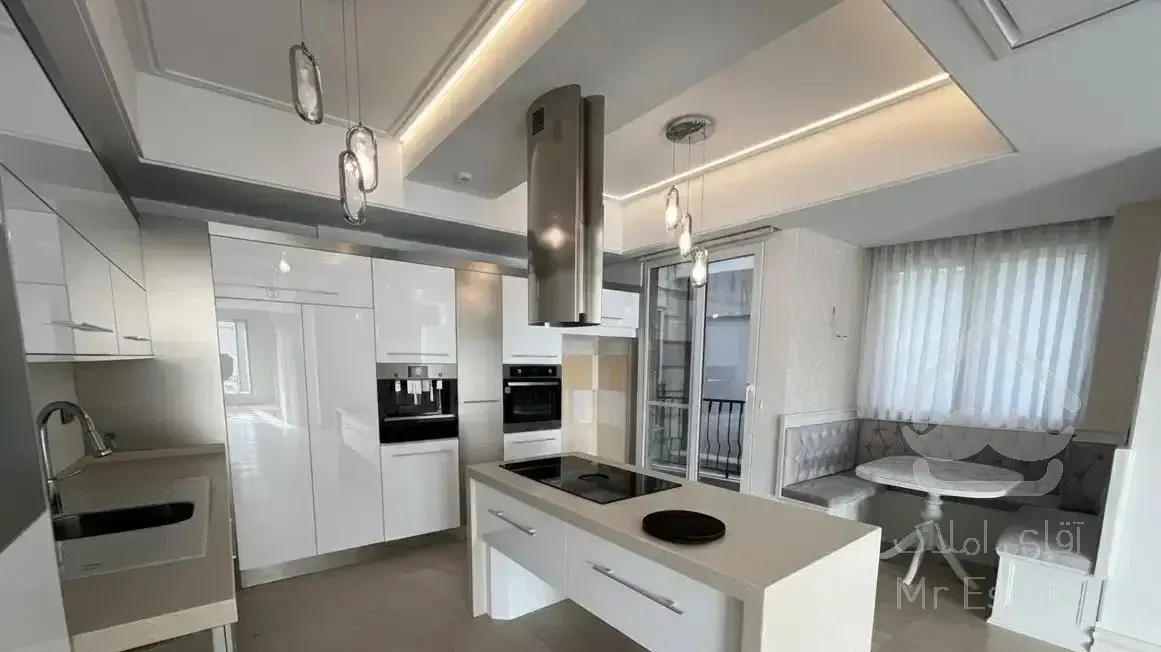 ۱۷۵متر ۳خواب برج لوکس و فول مشاعات سپند/۳پارکینگ