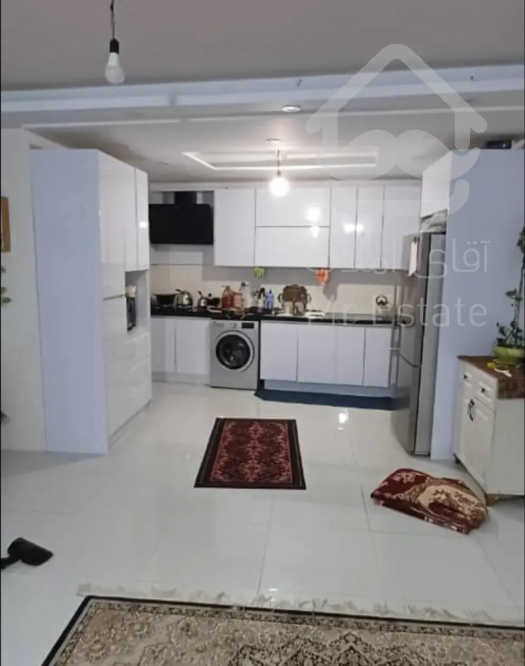 اپارتمان 90 متری ۲ خواب غرق نور