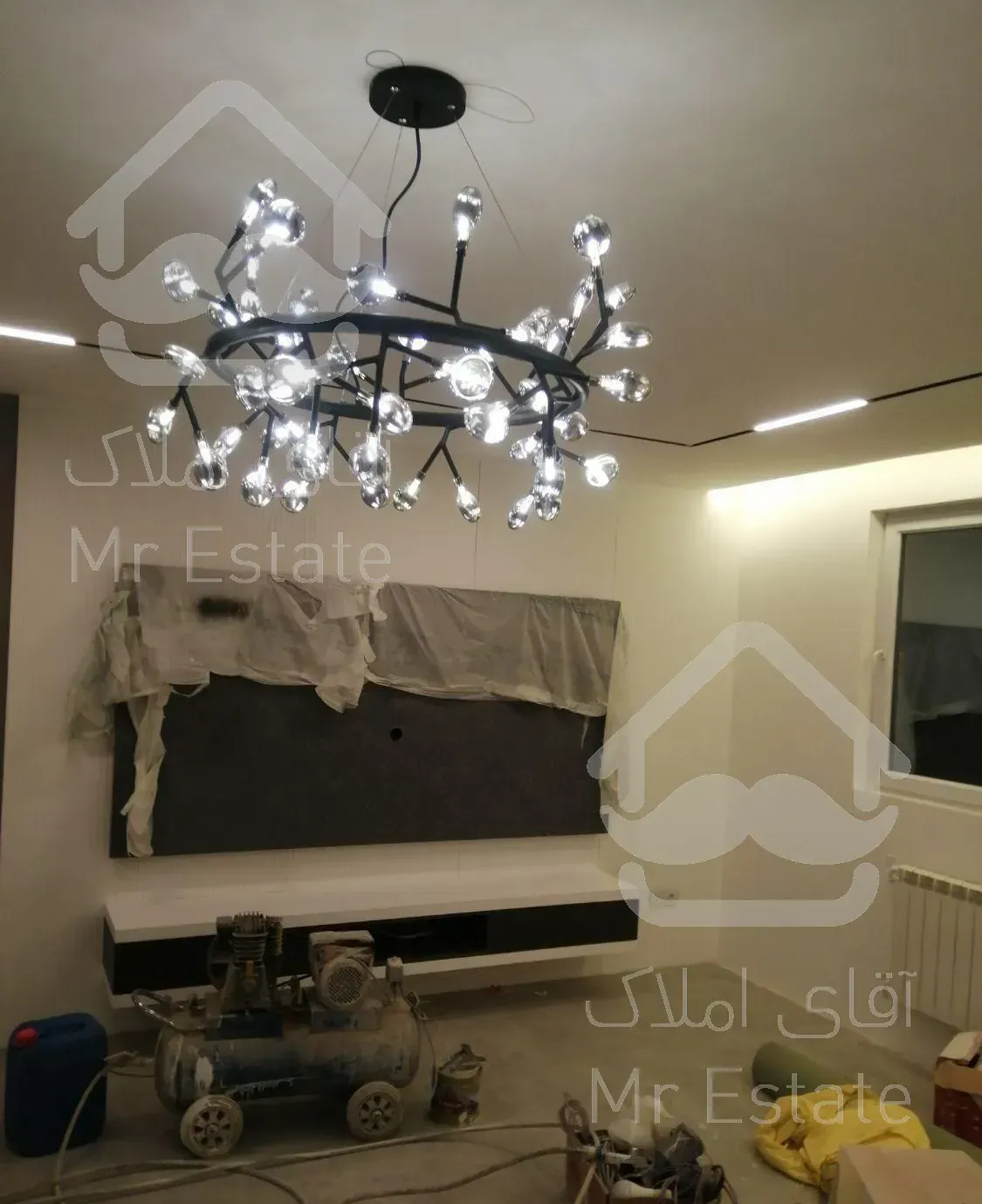 نقاشی ساختمان زیر سازی کاغذ دیواری لکه گیری گچ