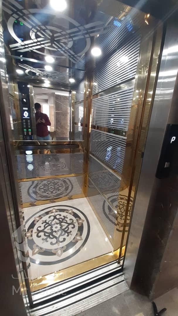 آسانسور ماهرکاران
