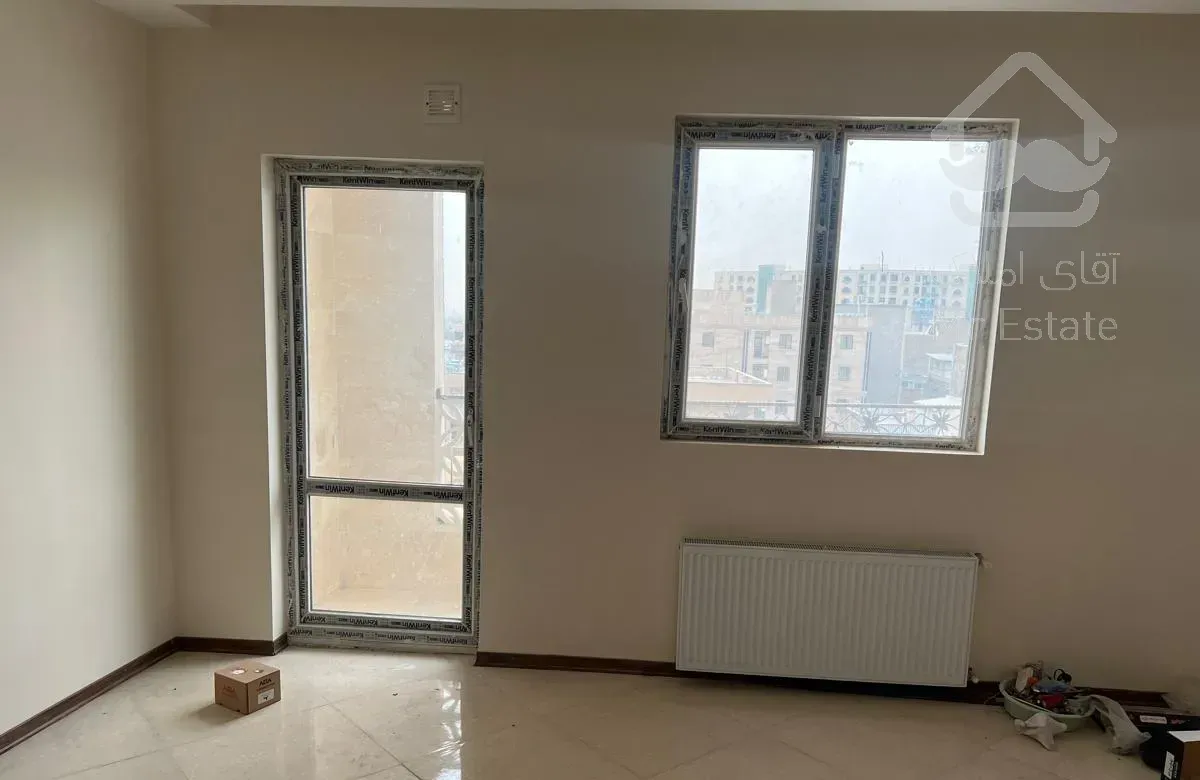 آپارتمان تک واحدی  ۱۱۷ متری نوساز کلید نخورده