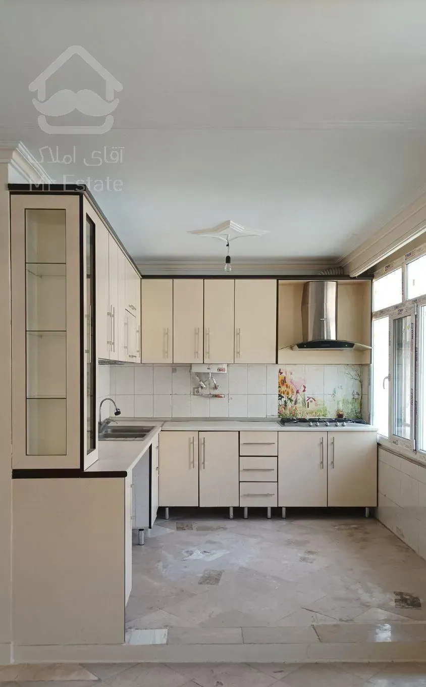 آپارتمان ۶۵ متر / یک خواب/ طبقه اول/بریانک/alizade