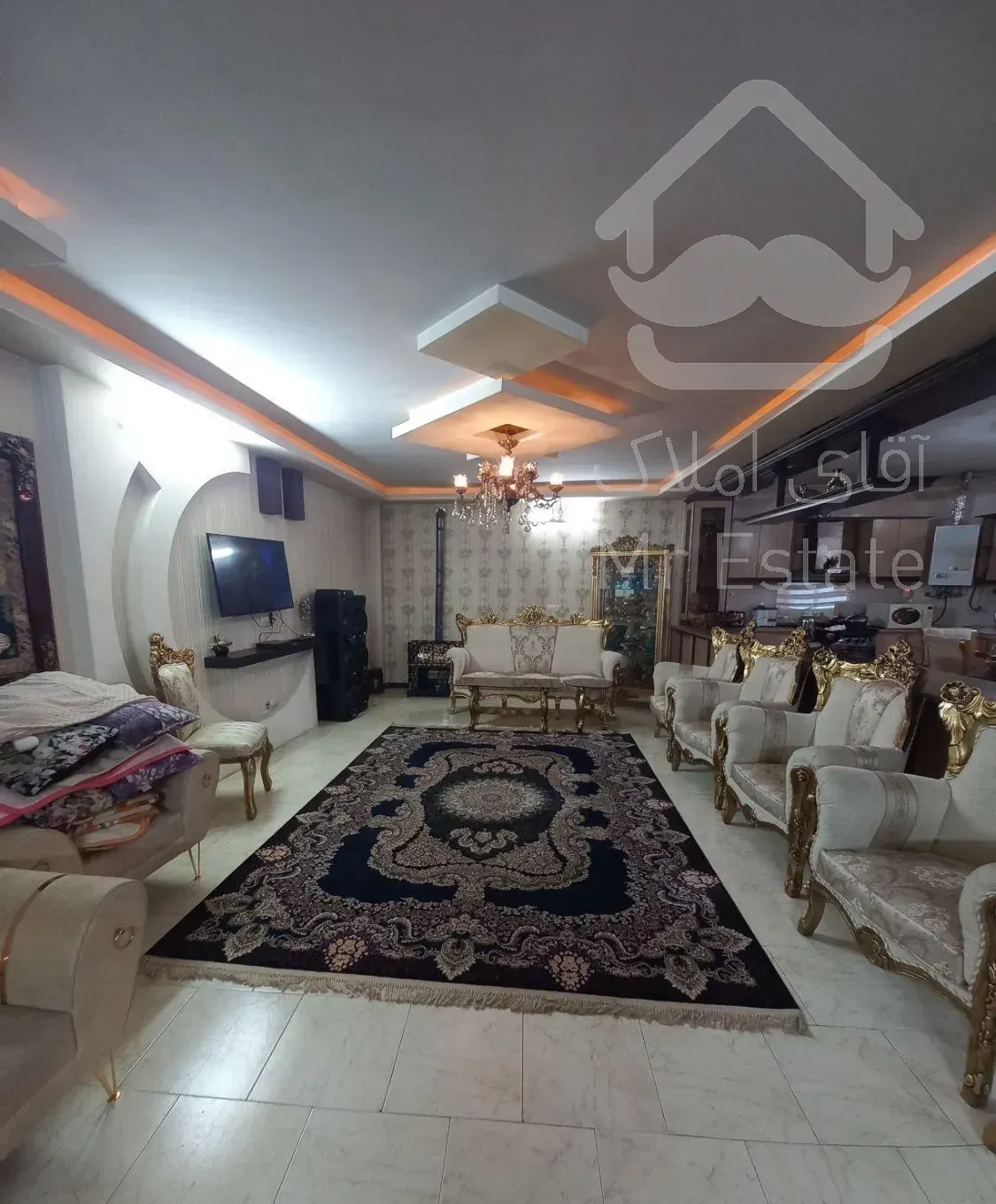 فروش آپارتمان ۱۵۰ متری درحیاط اختصاصی رهنان