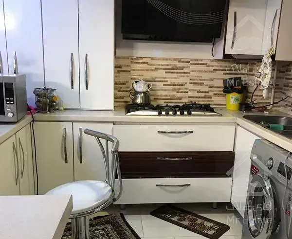 آپارتمان ۶۶ متری +حیاط خلوت تخلیه