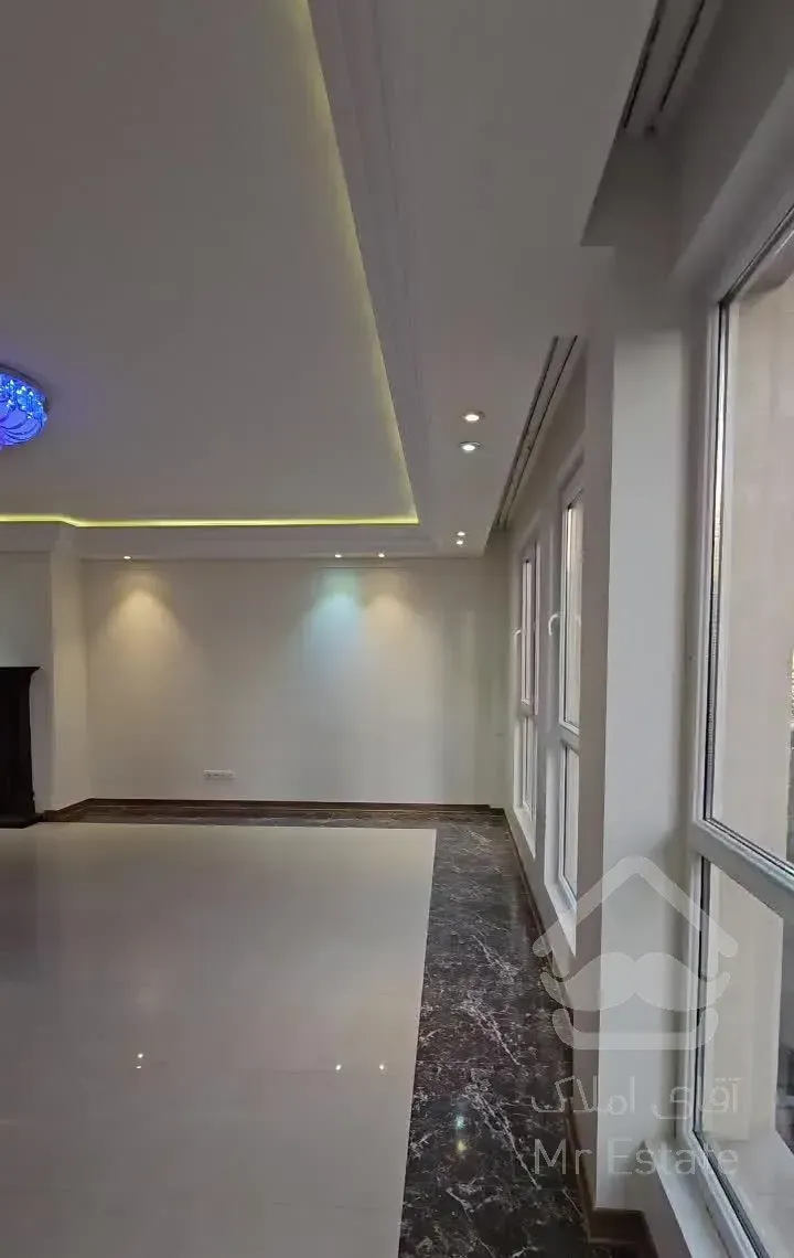 اقدسیه /نیاوران فروش اپارتمان ۲۶۰ متری اکازیون