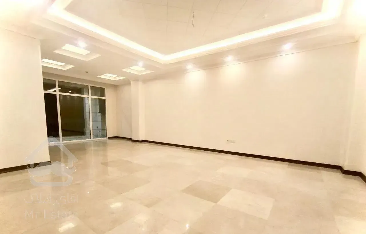 پاسداران/۱۲۰متر/۲خواب/کلید نخورده