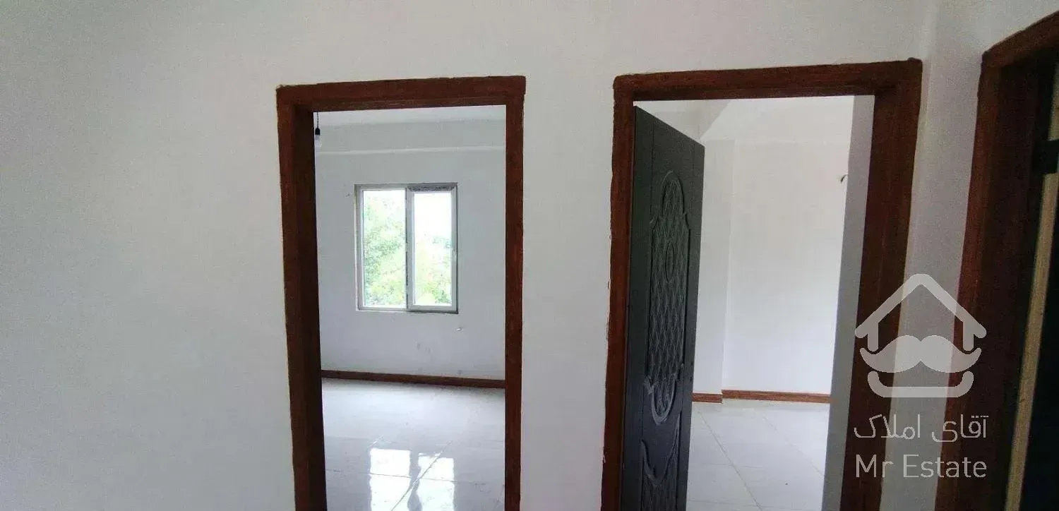 فروش ویلابا۳۰۰مترزمین ۱۰۰متر بنانوسازباامکانات