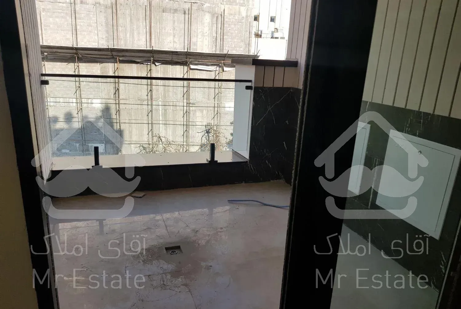 ۲۲۰متر از جنوب وشرق غرق در نور مشاعات کامل