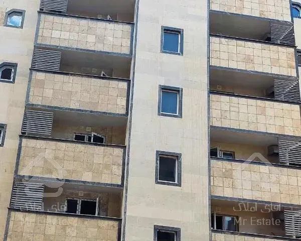 آپارتمان دو خوابه ۱۲۰ متر صدرا