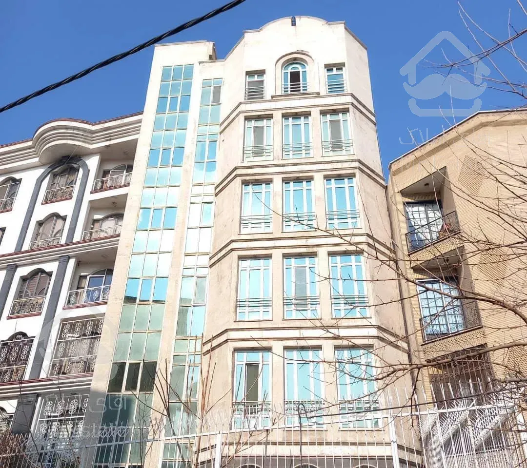 کیکاووس ۱۶۴ متر