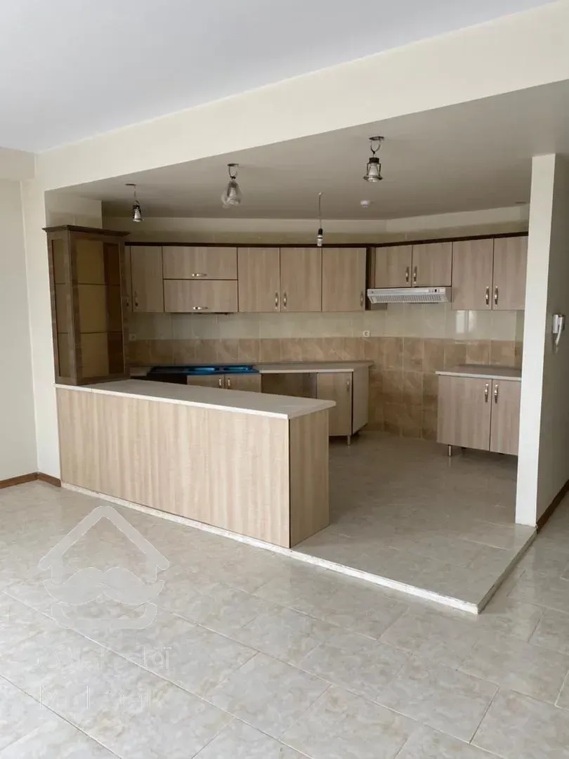 خریداپارتمان نوساز، کلیدنخورده دربرج معروف شهرک راه اهن