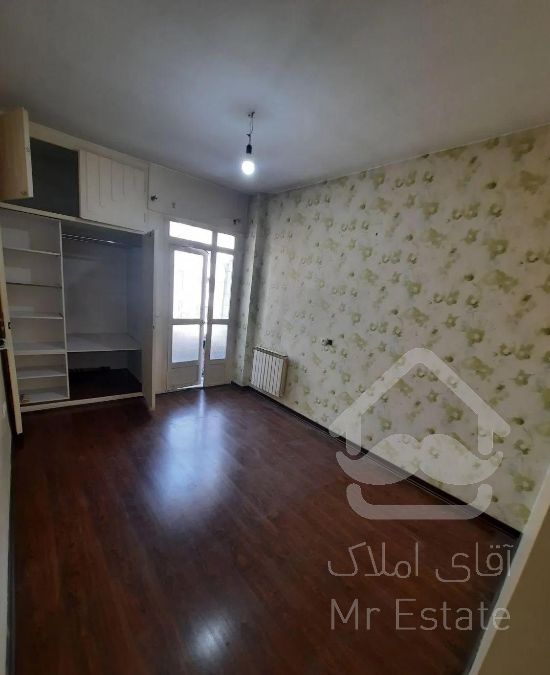 ۷۵ طبقه ۵ روبه کوچه       اباذر بهنام