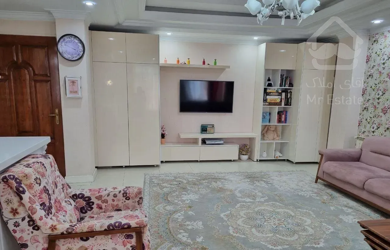 آپارتمان زیبا و خوش نقشه