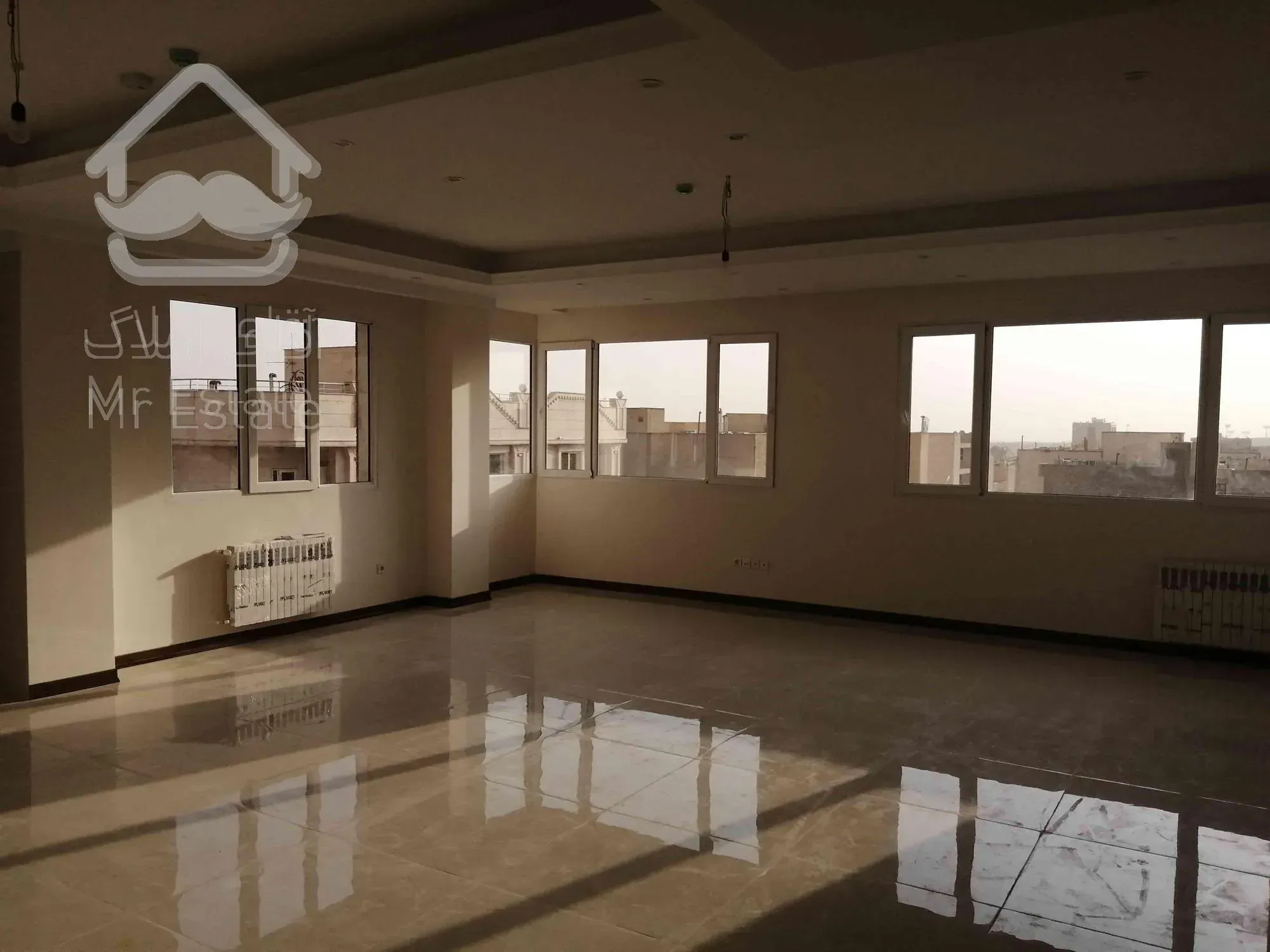 خرید وفروش آپارتمان مسکونی120متری در بلوار فردوس