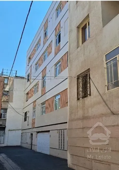 اپارتمان ۶۰ متری ، یک خواب ، سند تک برگ