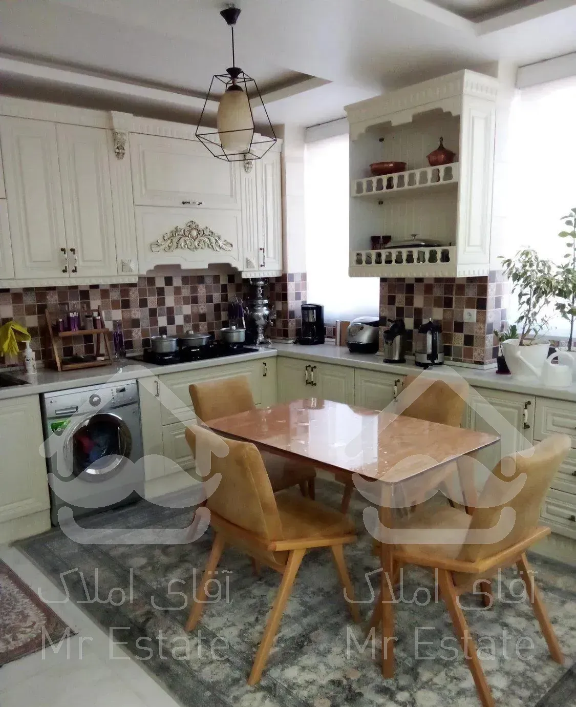 آپارتمان نوساز ۱۳۵ متری تک واحد