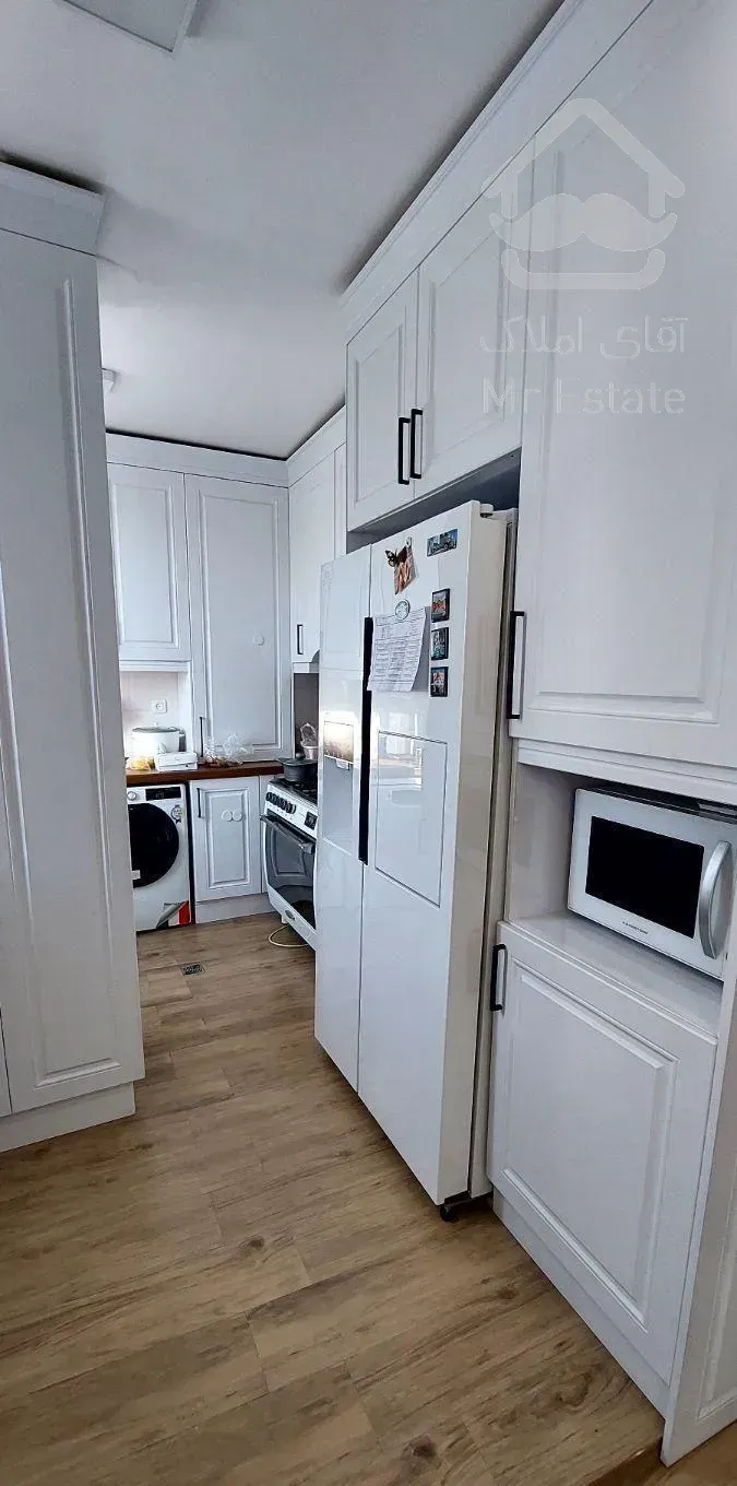 مطهری، لارستان، ۶۵ متر ۱ خوابه، فول بازسازی شده.