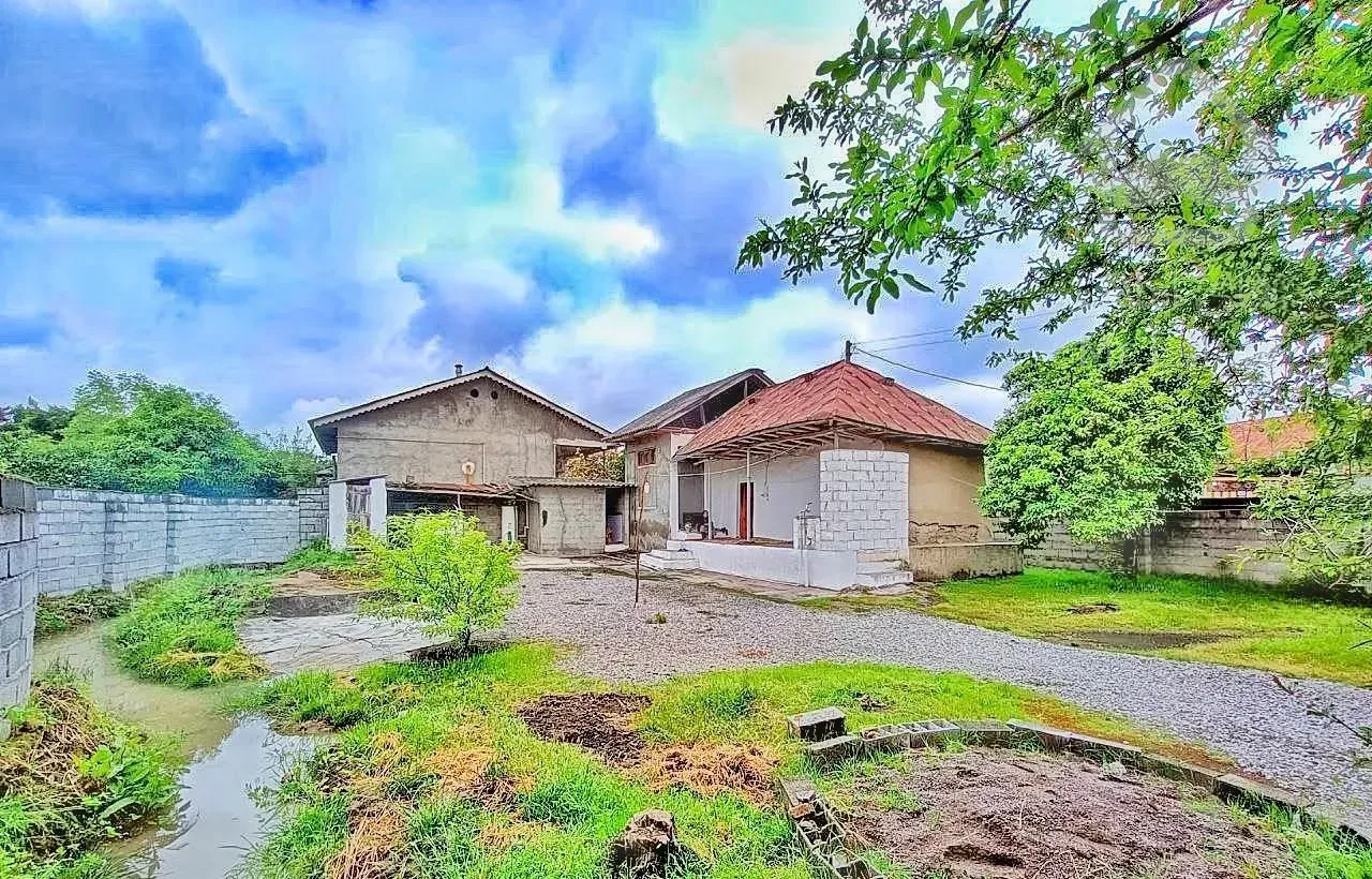 خونه روستایی413متری/سندششدانگ/ارزنده