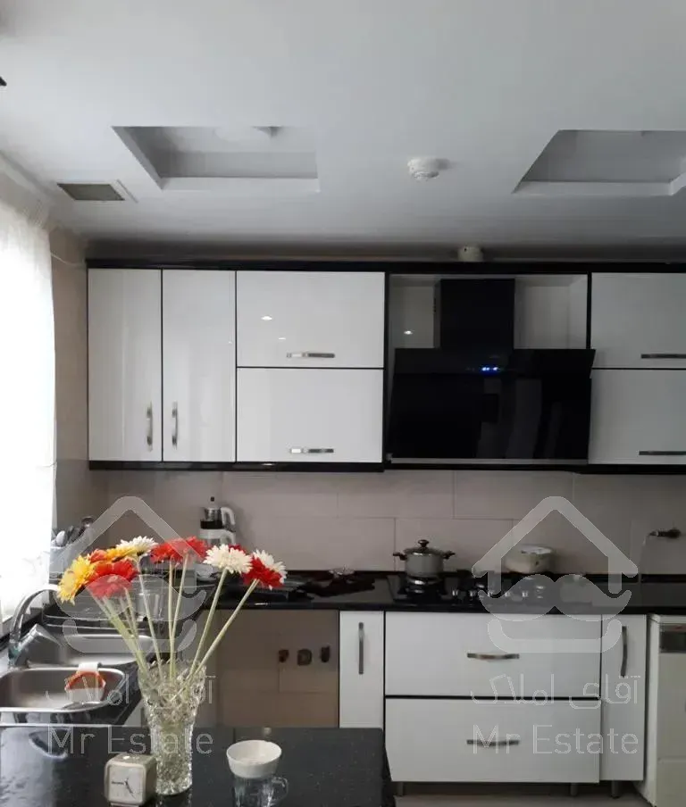 ۸۰ متر دو خوابه بام