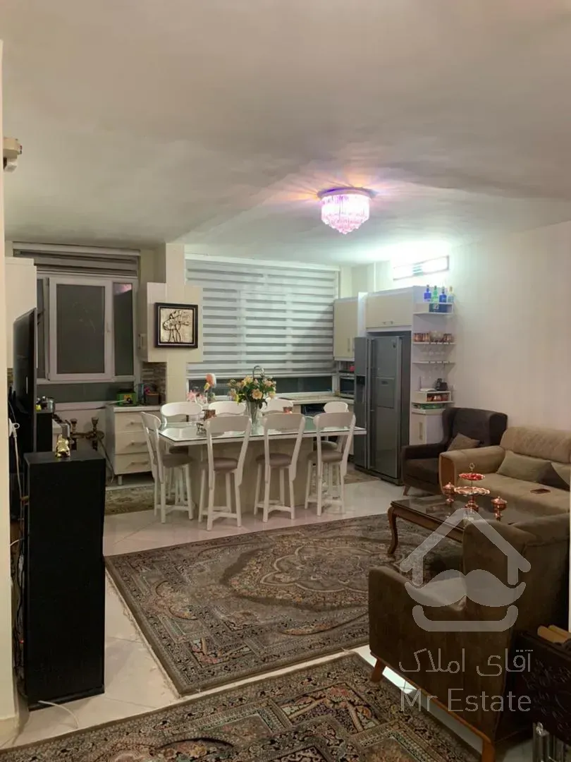 ۷۰ متر خوش نقشه سالن پرده خور نور عالی