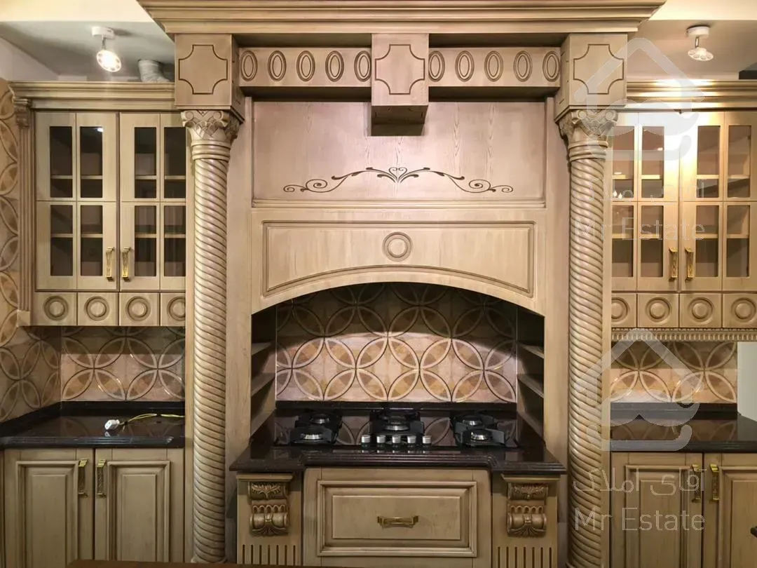 فروش واحد های لاکچری آجودانیه ۲۴۵ متر ۴ پارکینگ ، ۳ خواب مستر