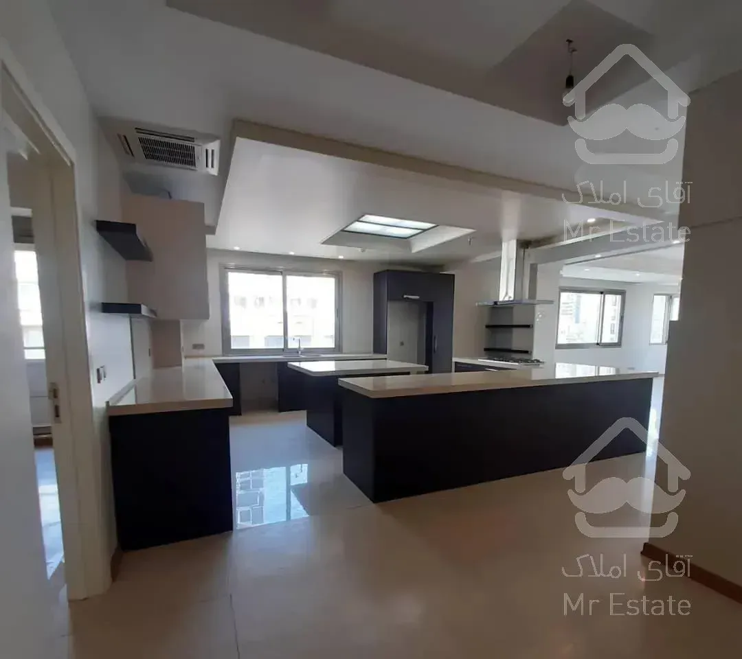 فرمانیه شرقی ۲۱۰متر