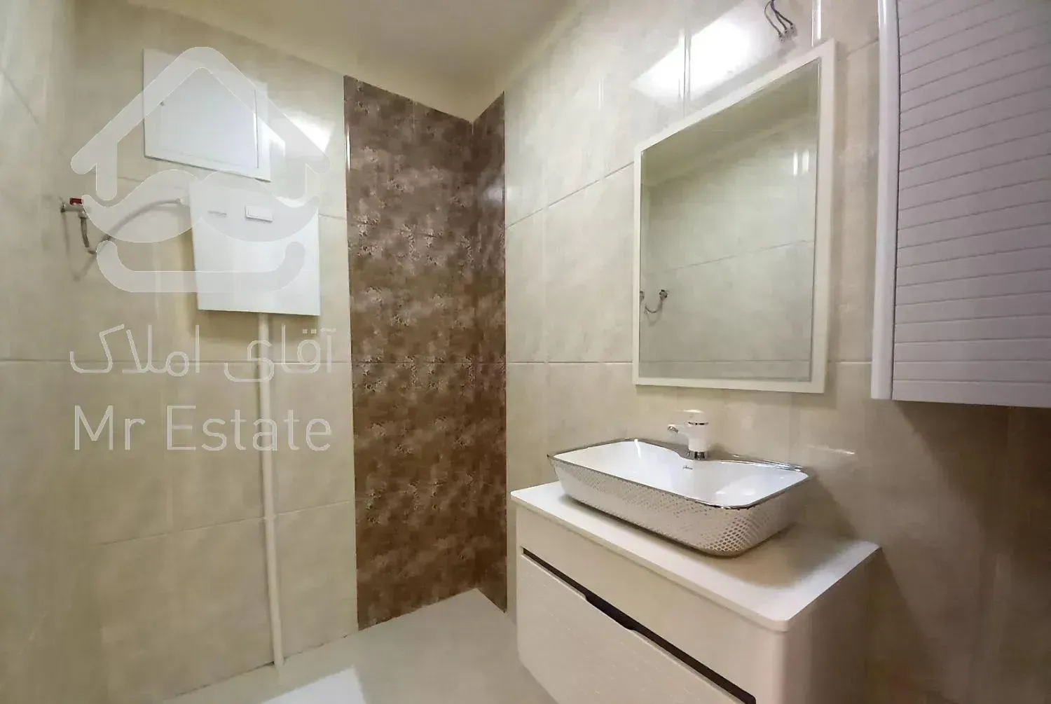 برج باغ مجلل/ سابیر ۸۵ متر فول