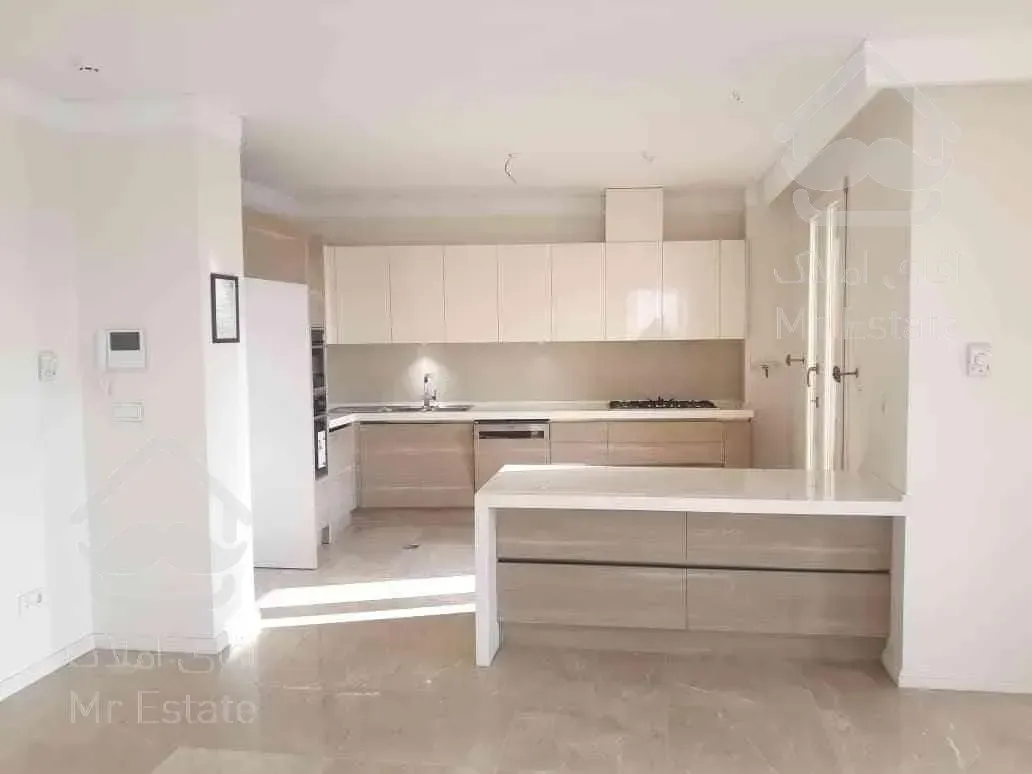 150 متر برج باغ فرمانیه طبقات بالا ویو ابدی دو پارکینگ