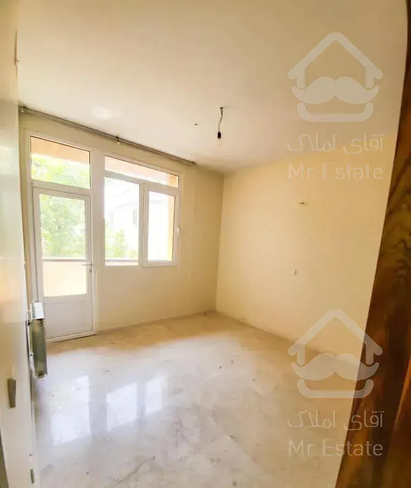 آپارتمان ۱۰۰ متر کلید نخورده