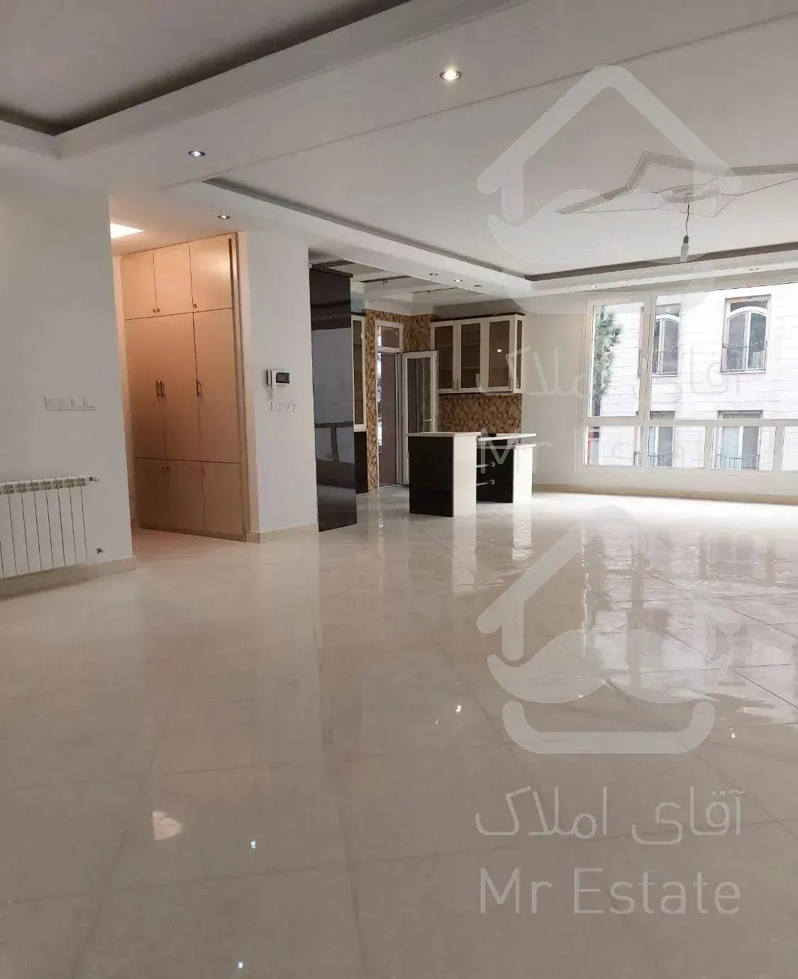 آپارتمان ۱۸۰ متر سه خواب تک واحدی