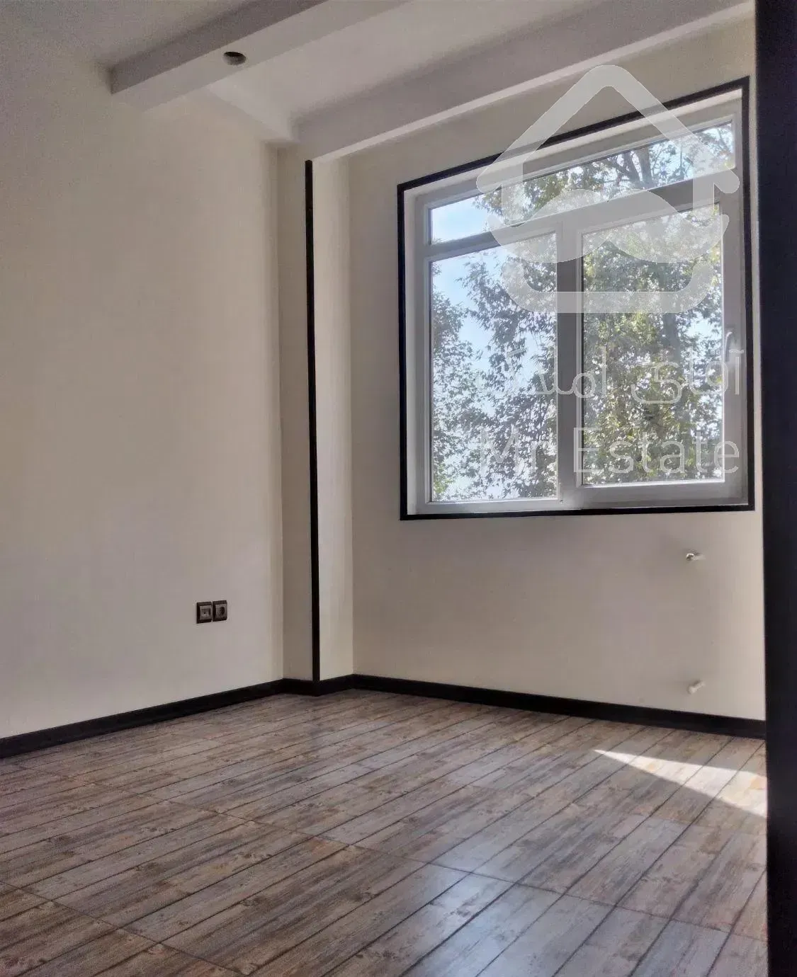 آپارتمان ۶۷ متری کلید نخورده . کن