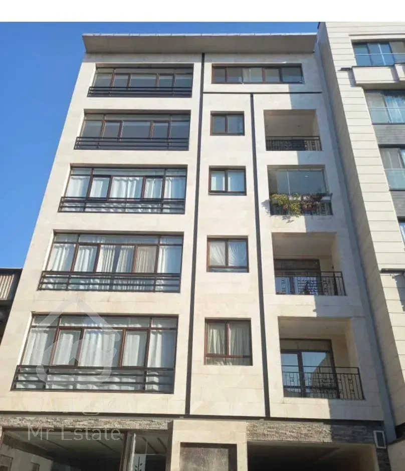 واحد 100 متری مطهری