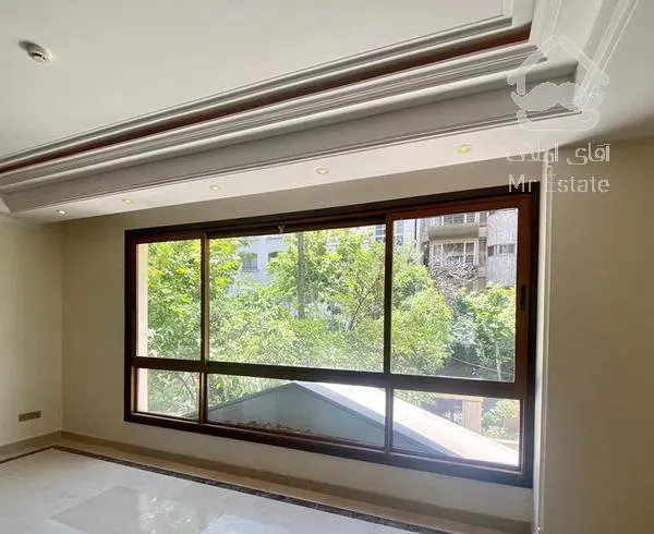 کامرانیه ۲۰۰ متر ۳ خواب ۳ پارکینگ سندی