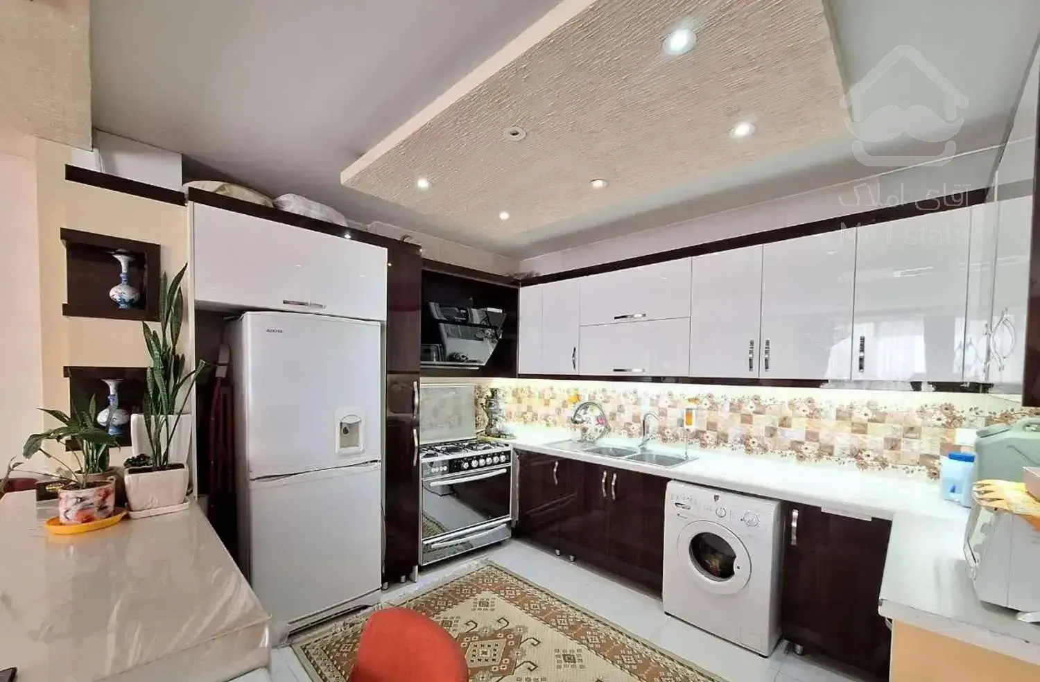 آپارتمان 86متری 2 خواب/پلاک دوم خیابان مدرس نجفی