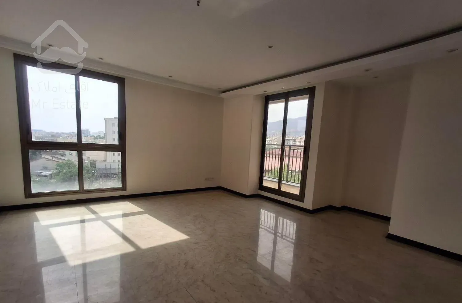 ۱۲۰ متری ۲ خوابه لوکس