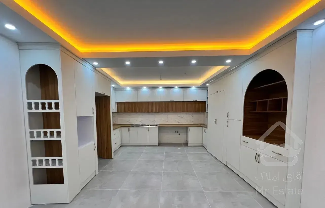 آپارتمان4خوابه/245متری/فول /محدوده شهرک ولیعصر