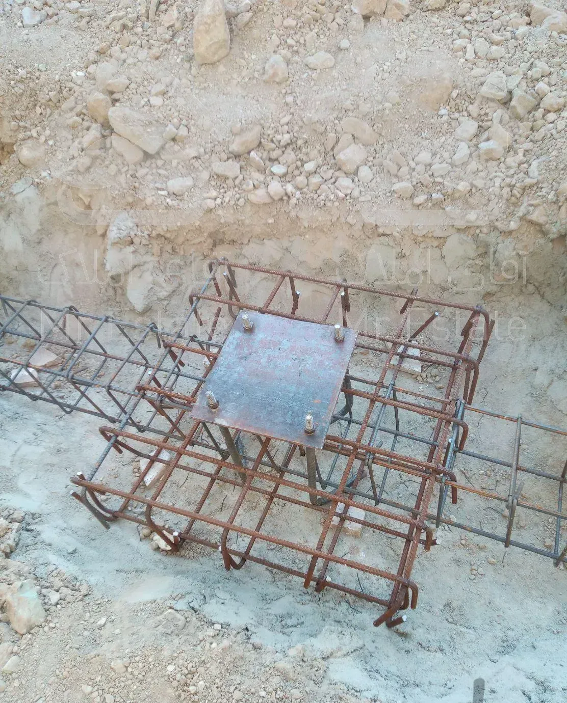 ارماتوربندی فنداسیون ارماتور قالب بندی سوله استخر