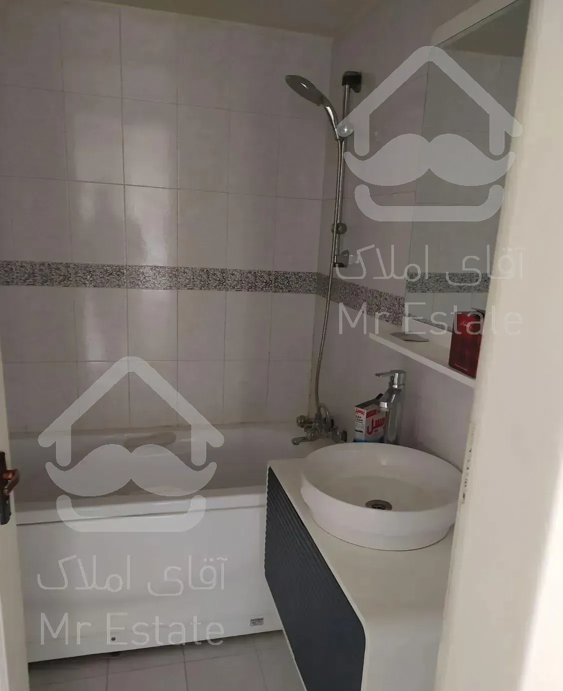 میدان شیراز برج ایرانسکنا116متر دوخوابه