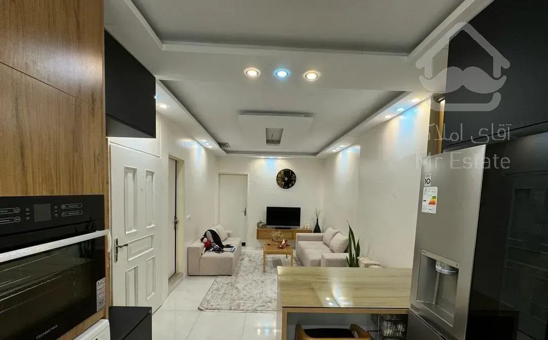 اپارتمان۴۳متری/فول بازسازی/اسکندری بوستان سعدی