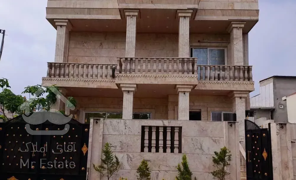 ویلا ۲۶۰ متری فول فرنیش استخر داخلی نزدیک دریا