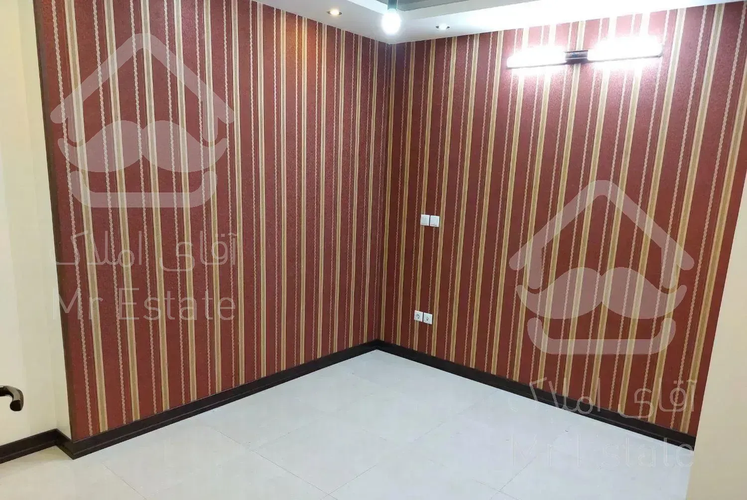 آپارتمان ۱۱۵ متر در رباط دوم