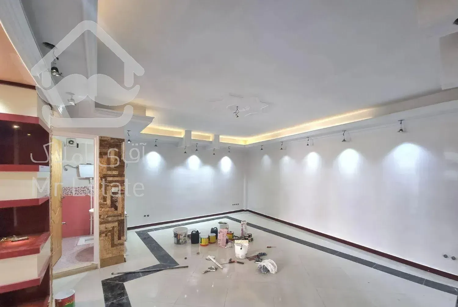 تکواحدی ۷۲ متر ۲ خوابه بالکن انباری آسانسور