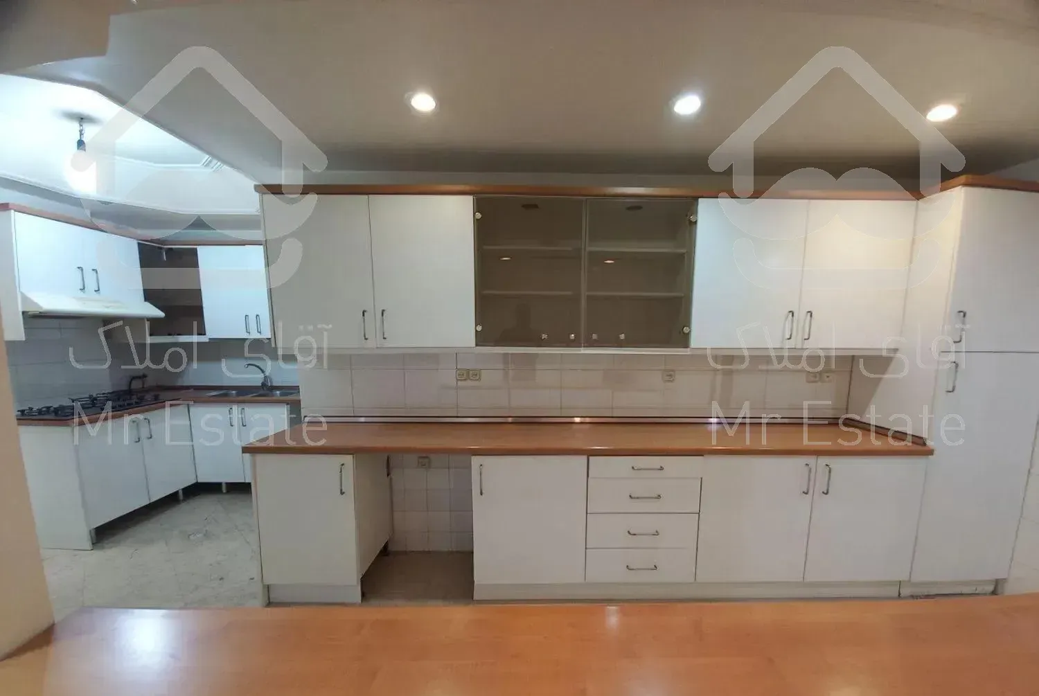 آپارتمان ۱۴۵ متر میرداماد