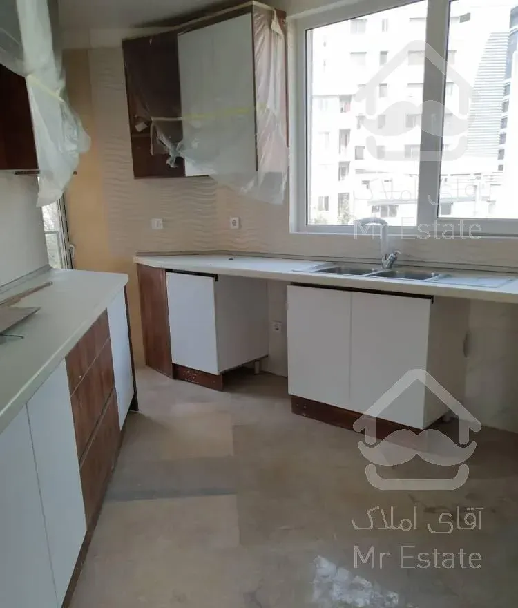 هروی، ۱۴۸ متر،سه خواب، سه نبش، مستر