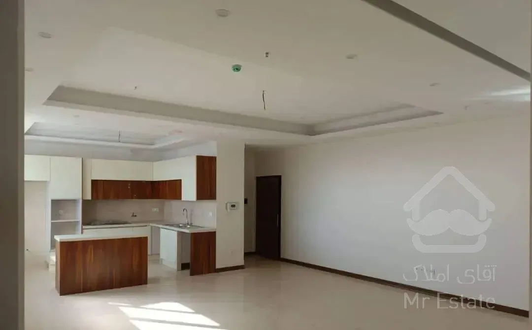 رهن آپارتمان ۱۱۰ متری عمارت جلال، زمزم زهتابی